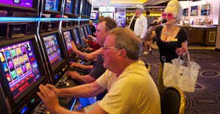 Bàn casino trực tuyến live dealer trên nền tảng shber Việt Nam